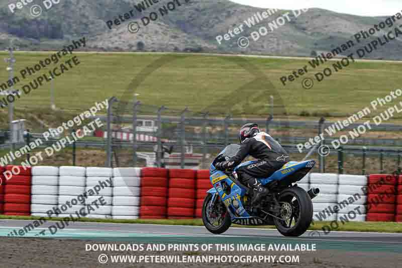 cadwell no limits trackday;cadwell park;cadwell park photographs;cadwell trackday photographs;enduro digital images;event digital images;eventdigitalimages;navarra;no limits trackdays;peter wileman photography;racing digital images;trackday digital images;trackday photos